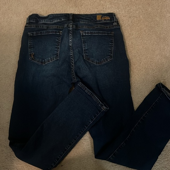 Kut From the Kloth Flower Embroidered Jeans - Picture 5 of 5